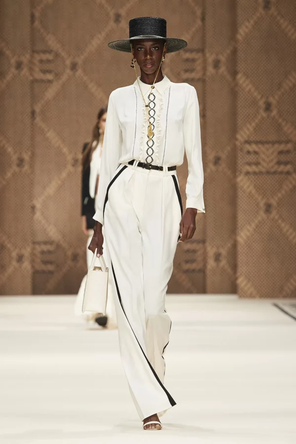 CA02831E2_E84_0_DB CA02831E2_E84_0_DB