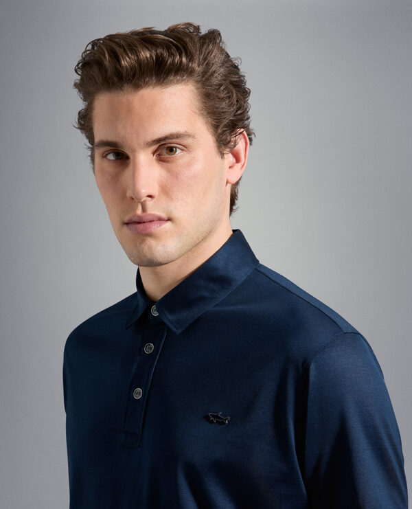 21411240_013_04 21411240_013_04