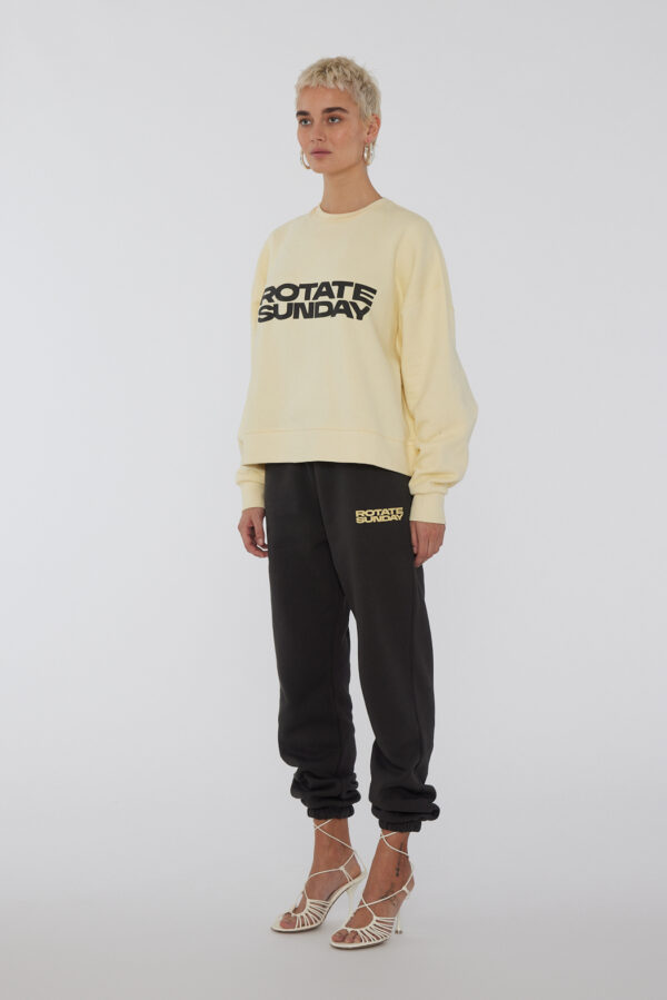 IRISCREWNECK_700003 (2) IRISCREWNECK_700003 (2)