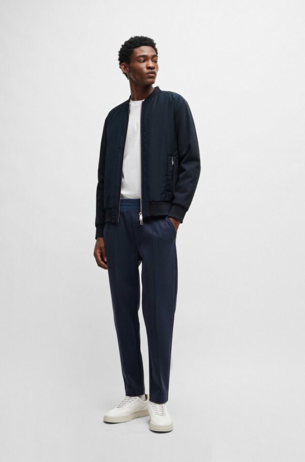 hbeu50508661_404_300 hbeu50508661_404_300